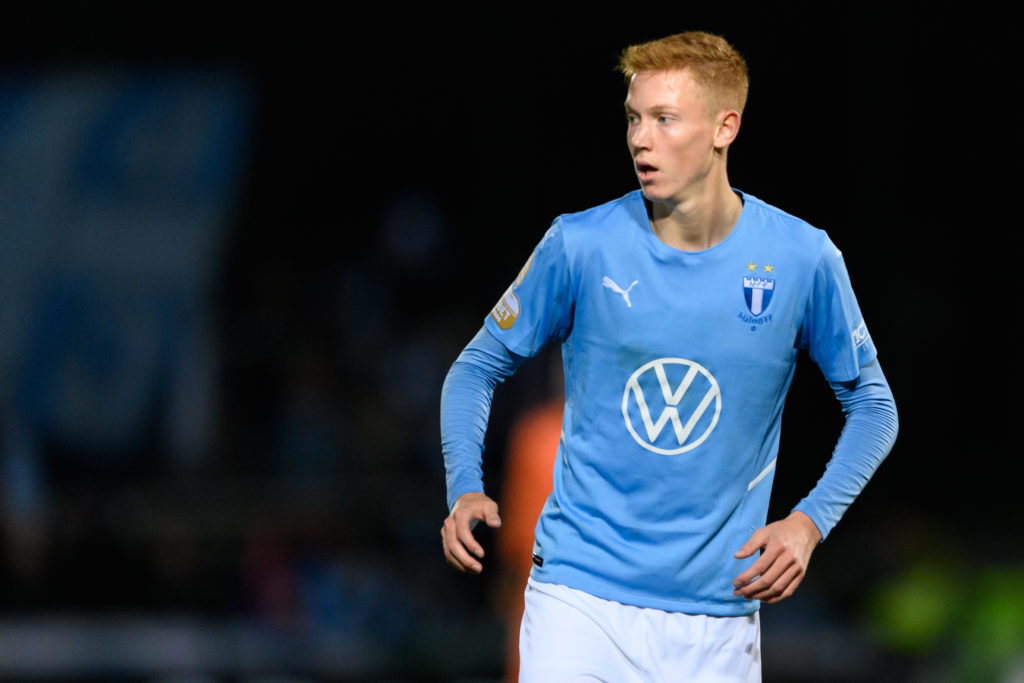 Hugo Larsson nominerad till Årets unga spelare - Malmö FF