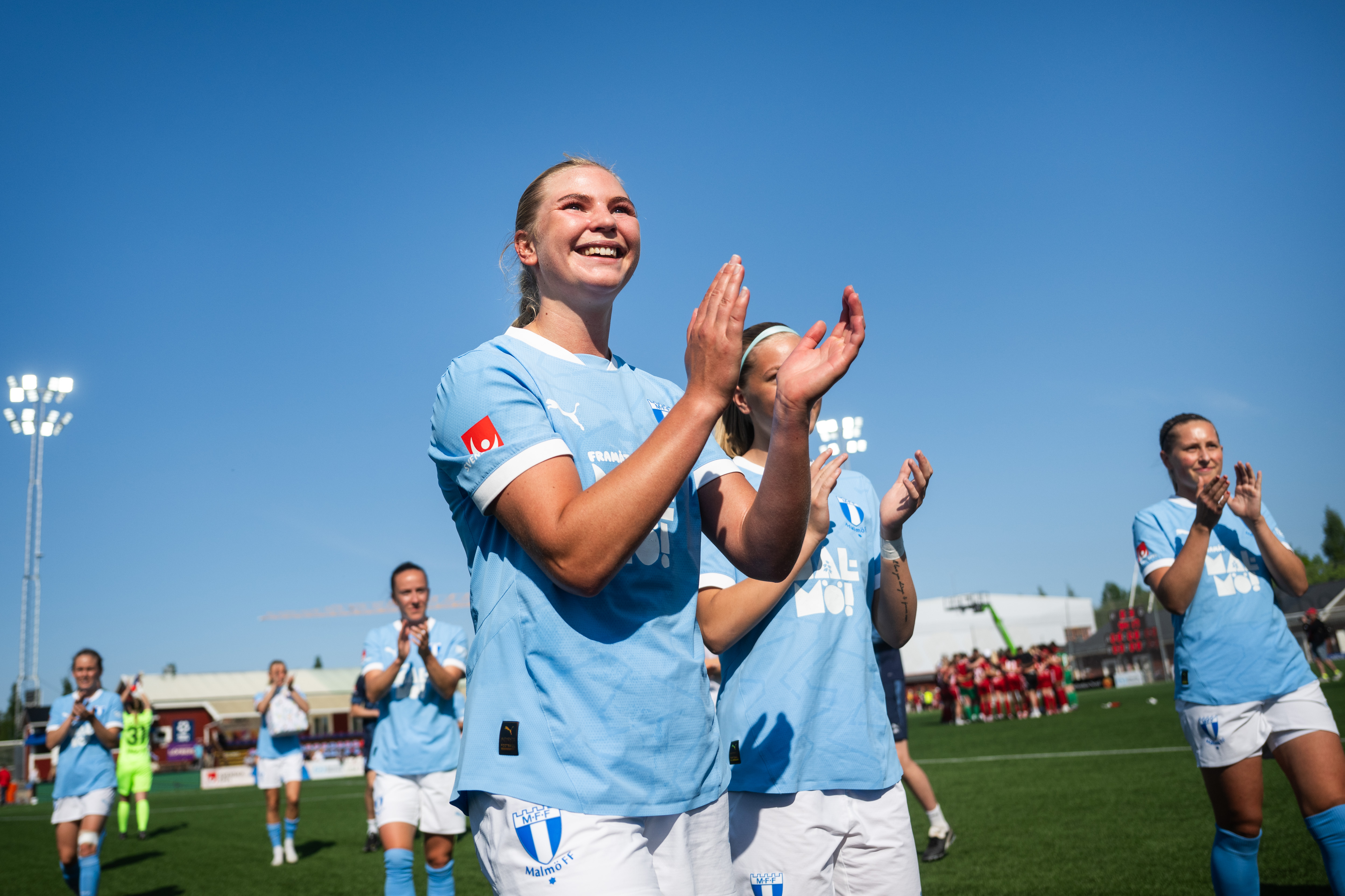 Följ OBOS Damallsvenskan på Viaplay